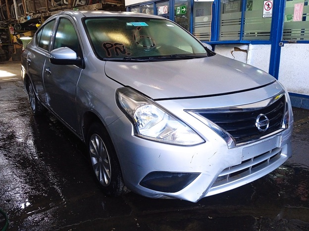  Nissan VERSA 2015    EN DESARME